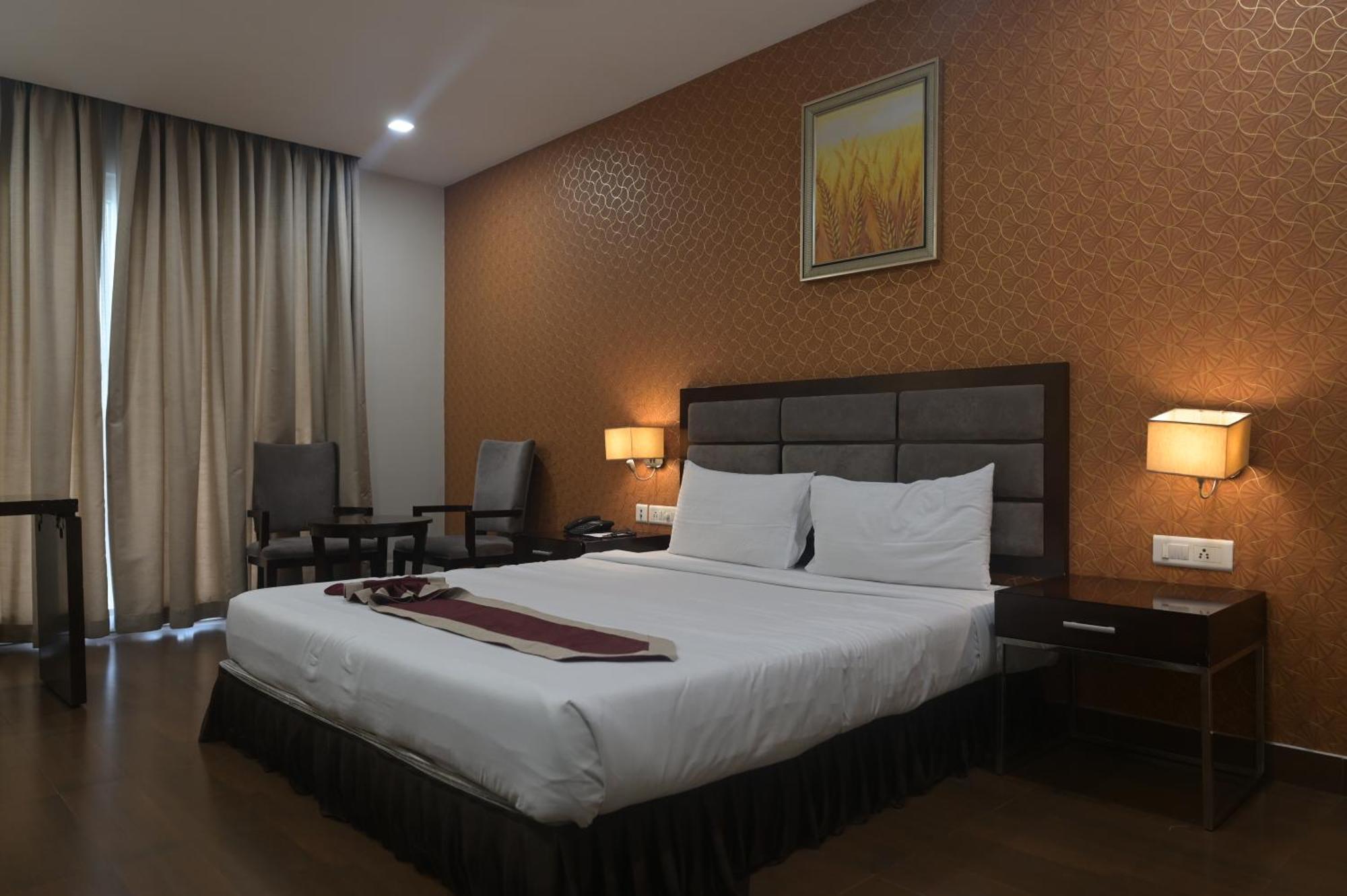 The Wave International Resort Bundu Esterno foto